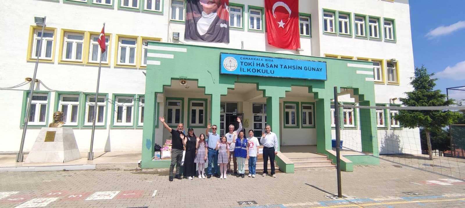 Oyuncaklar Paylaşıldı, Gönüller Birleşti: Biga'da Örnek Dayanışma
